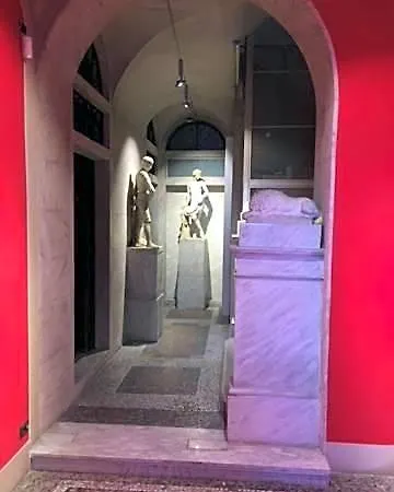 B&B Theodora-2